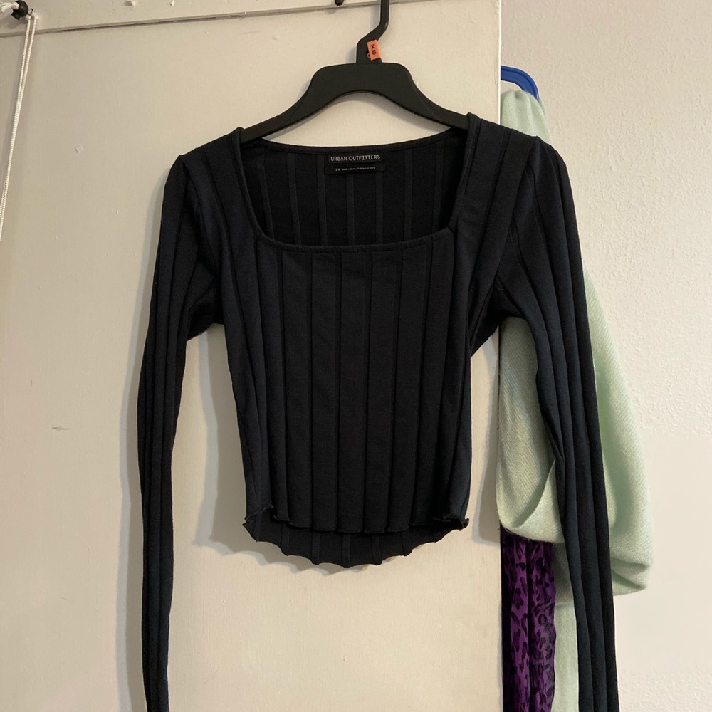 Urban outfitters crop top